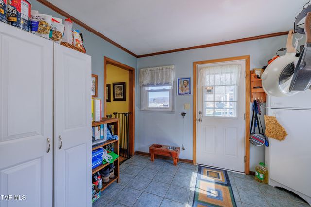 108 Rainbolt Lane, Elizabethton, TN 37643