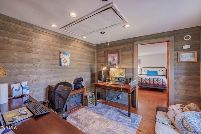 108 Rainbolt Lane, Elizabethton, TN 37643