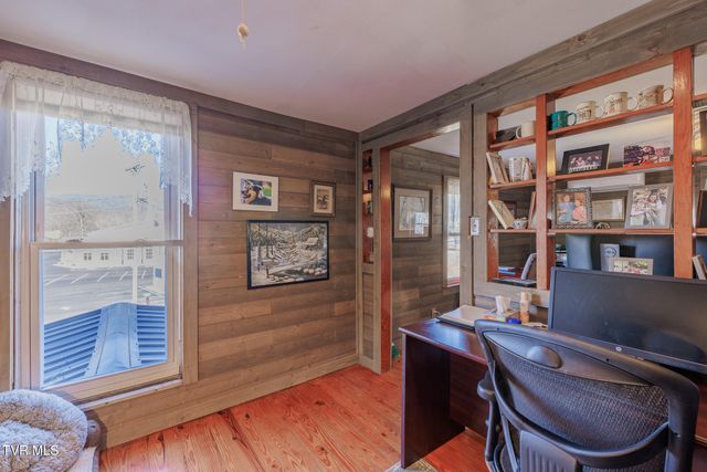 108 Rainbolt Lane, Elizabethton, TN 37643