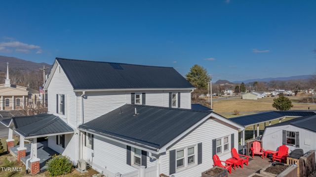 108 Rainbolt Lane, Elizabethton, TN 37643