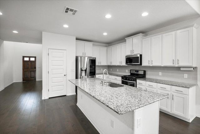 405 Arrowhead Vine ST, Leander, TX 78641