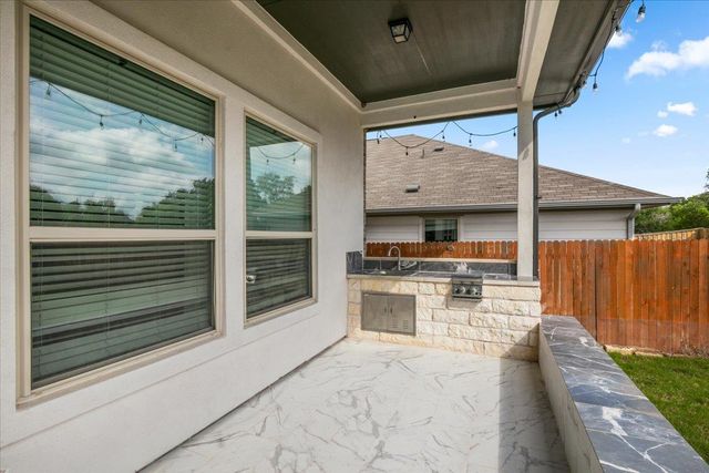 405 Arrowhead Vine ST, Leander, TX 78641