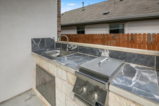 405 Arrowhead Vine ST, Leander, TX 78641