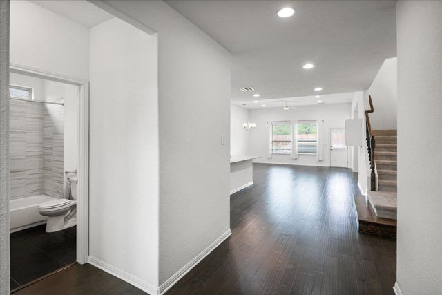 405 Arrowhead Vine ST, Leander, TX 78641