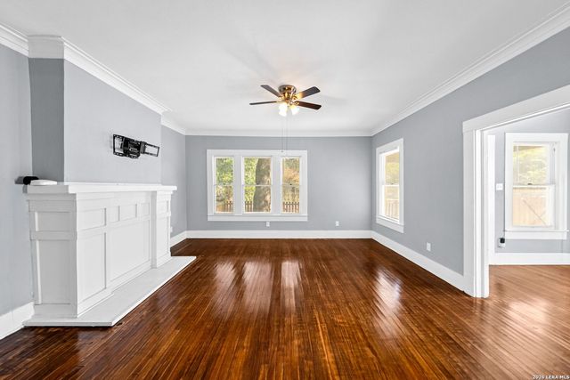 1118 W Summit Ave, San Antonio, TX 78201