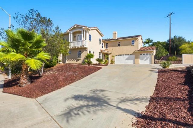 399 Amparo Dr, Escondido, CA 92025