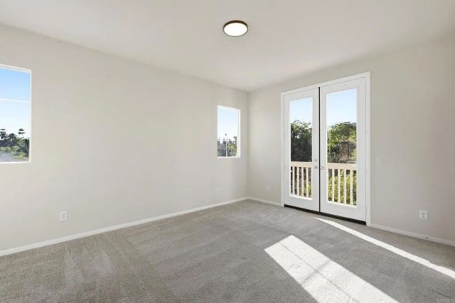 399 Amparo Dr, Escondido, CA 92025