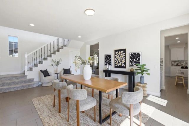 399 Amparo Dr, Escondido, CA 92025