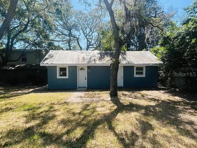 725 16TH AVENUE NW, Largo, FL 33770