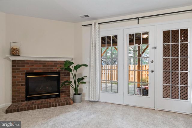 6241 CLAY PIPE CT, Centreville, VA 20121