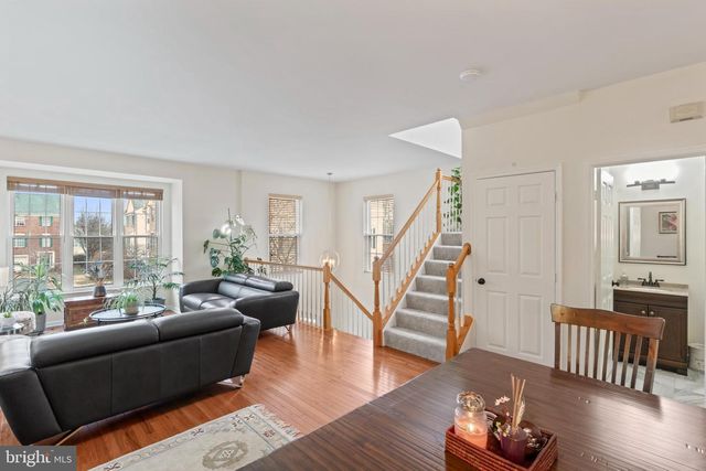 6241 CLAY PIPE CT, Centreville, VA 20121