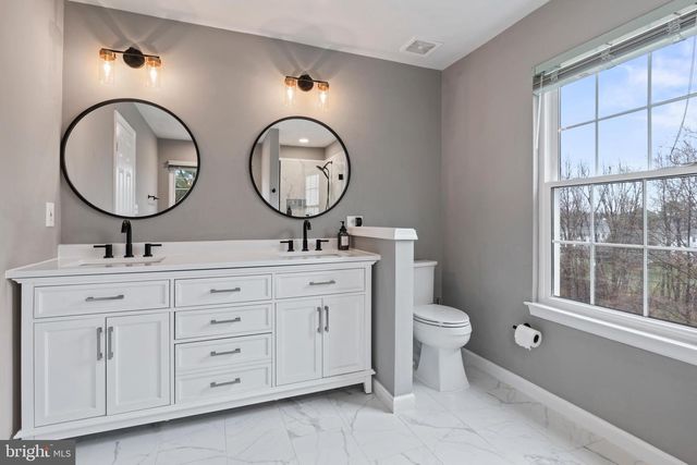 6241 CLAY PIPE CT, Centreville, VA 20121