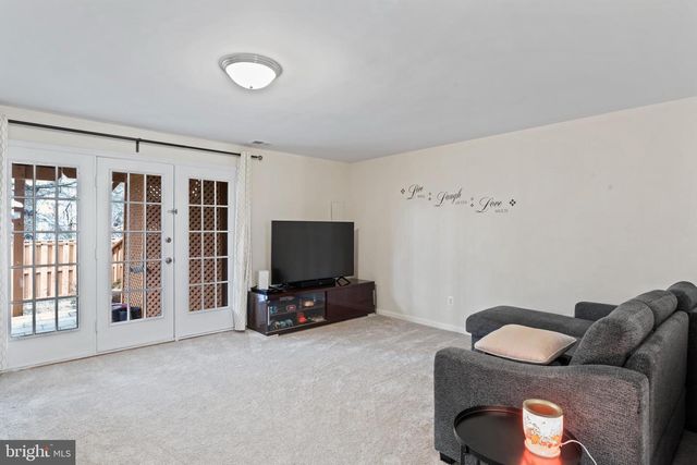 6241 CLAY PIPE CT, Centreville, VA 20121