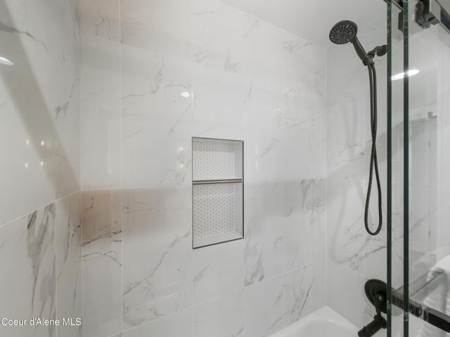 1720 N 8th ST, Coeur D'alene, ID 83814