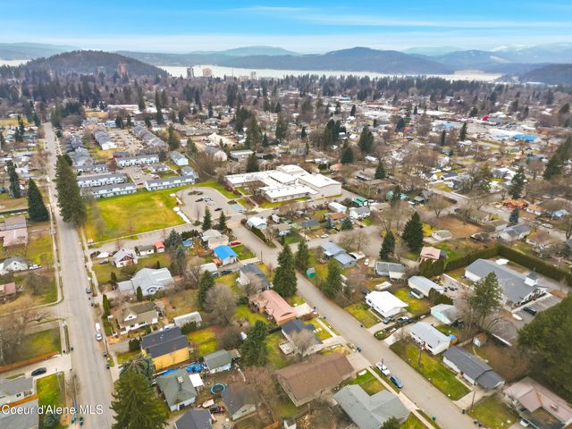 1720 N 8th ST, Coeur D'alene, ID 83814