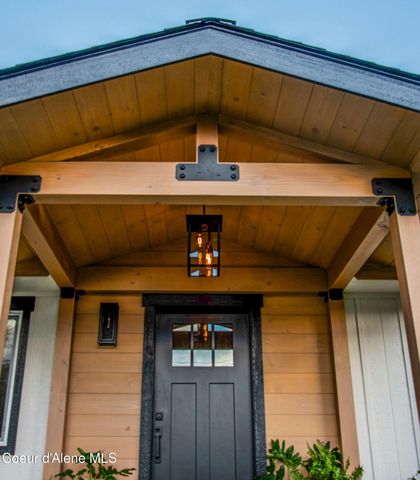 1720 N 8th ST, Coeur D'alene, ID 83814