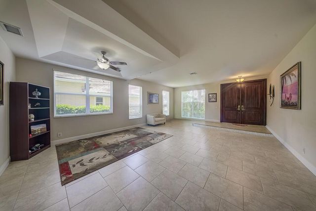 1681 Lakefield North Court, Wellington, FL 33414