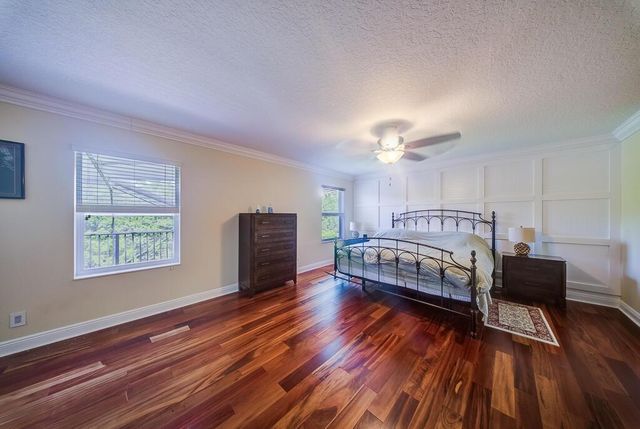 1681 Lakefield North Court, Wellington, FL 33414