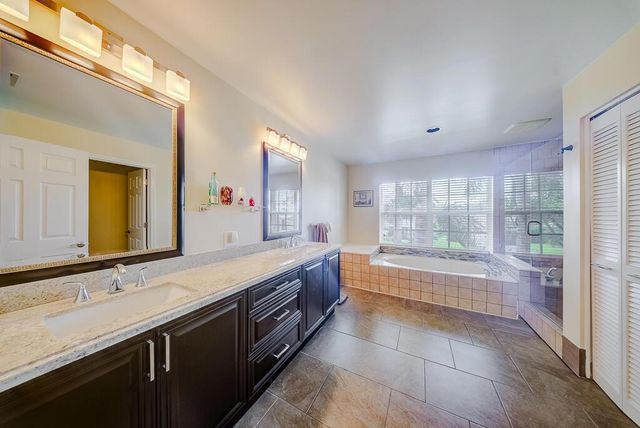 1681 Lakefield North Court, Wellington, FL 33414