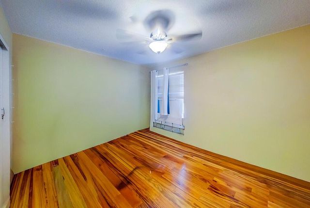 1681 Lakefield North Court, Wellington, FL 33414