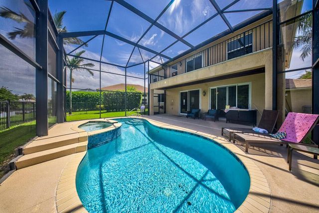 1681 Lakefield North Court, Wellington, FL 33414