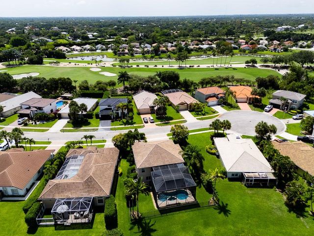 1681 Lakefield North Court, Wellington, FL 33414