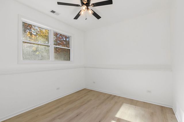 8611 Dorr Road, Wonder Lake, IL 60097