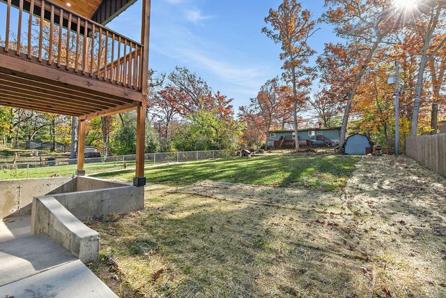 8611 Dorr Road, Wonder Lake, IL 60097