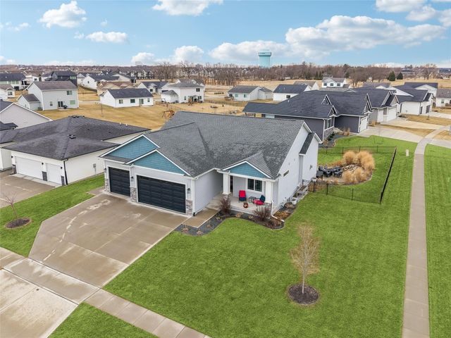 9190 Cody Drive, West Des Moines, IA 50266