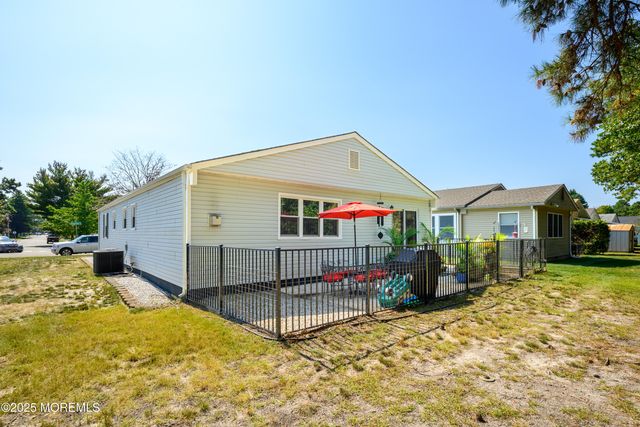 103 Troumaka Street, Toms River, NJ 08757