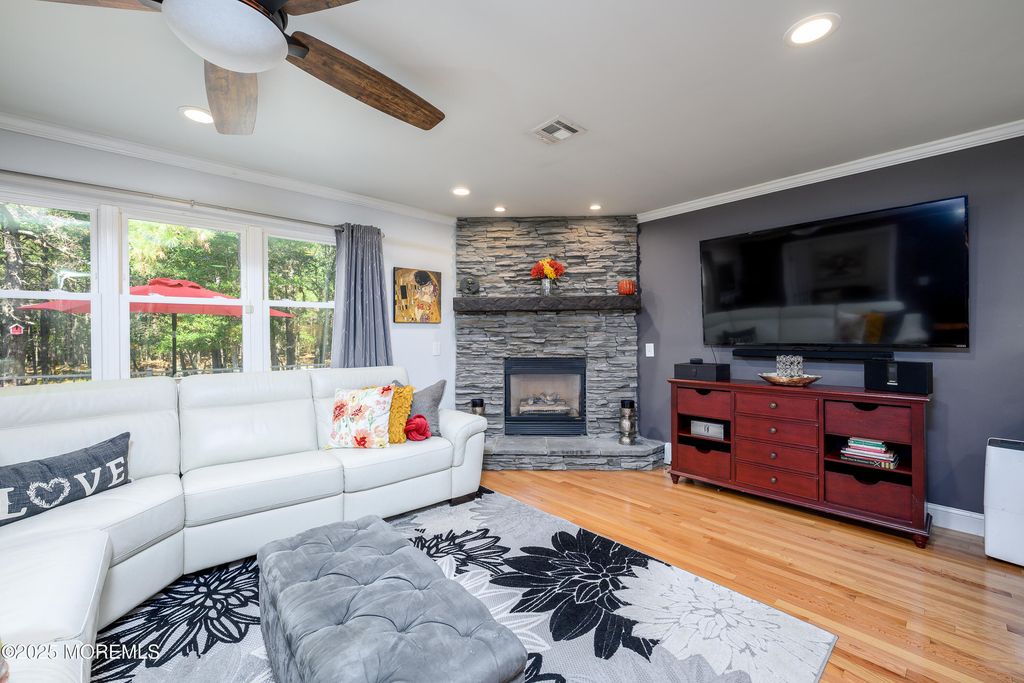 103 Troumaka Street, Toms River, NJ 08757