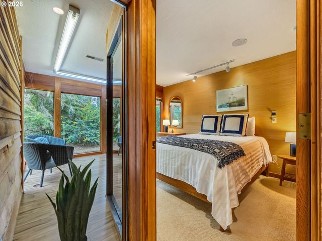 844 LITTLE BEACH Dr, Gearhart, OR 97138