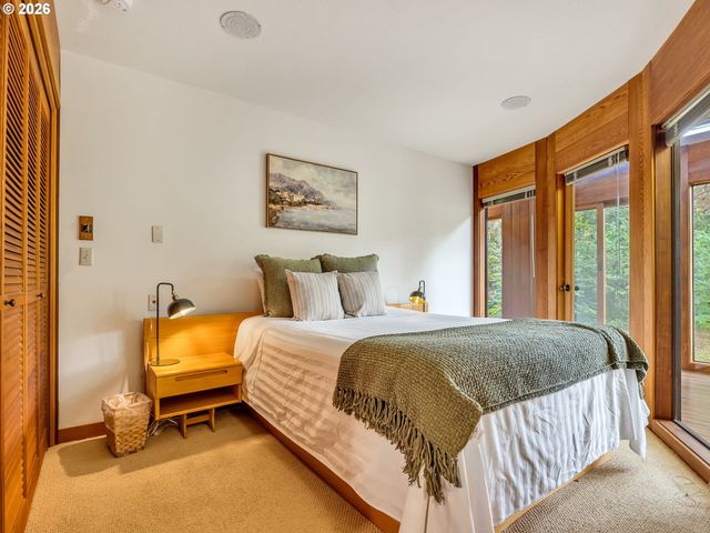 844 LITTLE BEACH Dr, Gearhart, OR 97138