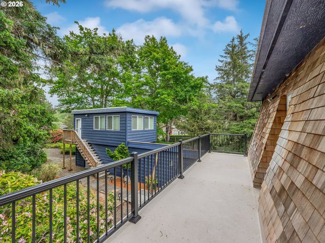 844 LITTLE BEACH Dr, Gearhart, OR 97138
