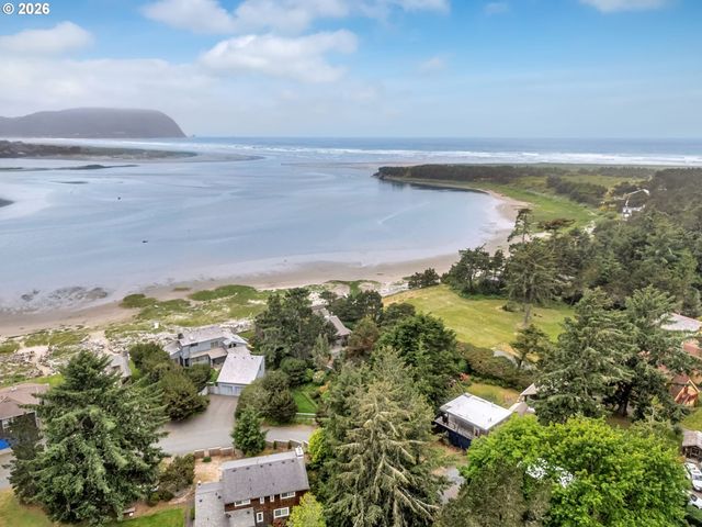 844 LITTLE BEACH Dr, Gearhart, OR 97138