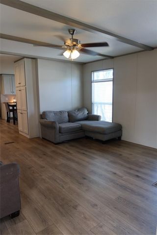 8931 Defiance Street, La Porte, TX 77571