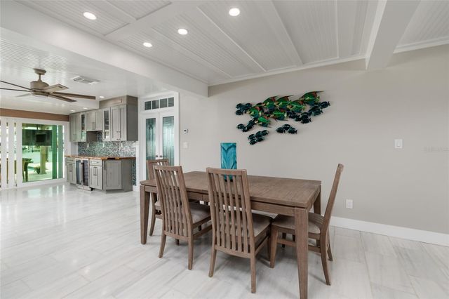 11775 E 4TH STREET E, Treasure Island, FL 33706