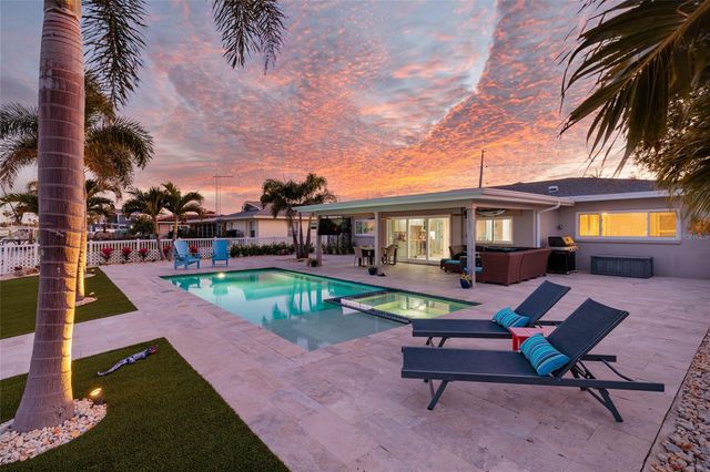 11775 E 4TH STREET E, Treasure Island, FL 33706