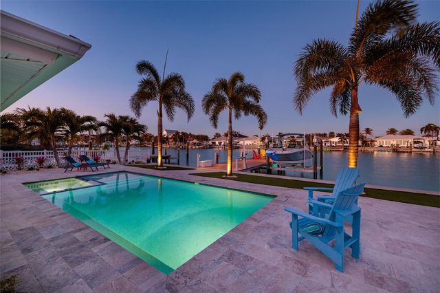 11775 E 4TH STREET E, Treasure Island, FL 33706