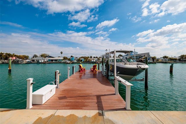 11775 E 4TH STREET E, Treasure Island, FL 33706