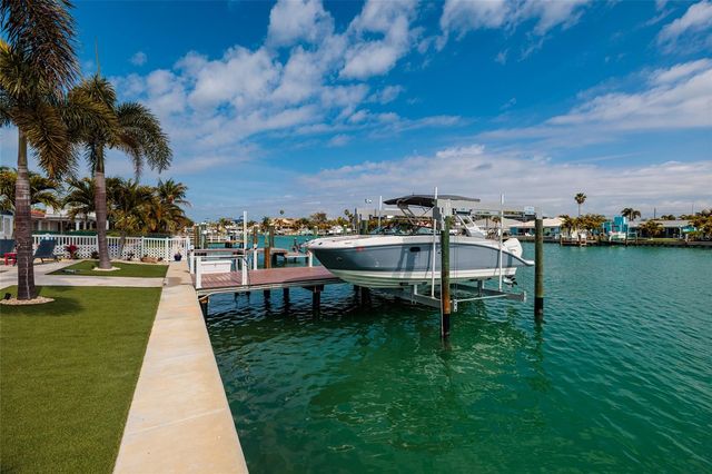 11775 E 4TH STREET E, Treasure Island, FL 33706