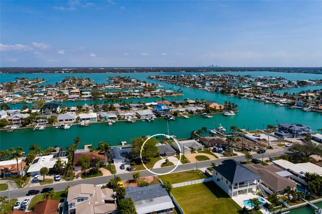 11775 E 4TH STREET E, Treasure Island, FL 33706