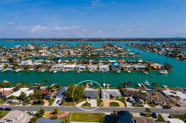 11775 E 4TH STREET E, Treasure Island, FL 33706