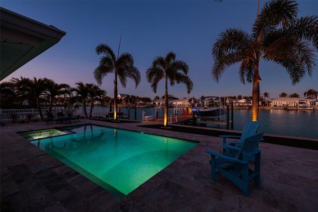 11775 E 4TH STREET E, Treasure Island, FL 33706