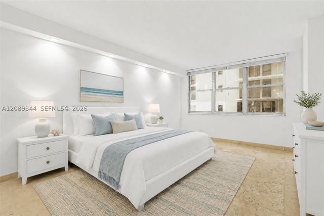 6039 Collins Ave 407, Miami Beach, FL 33140