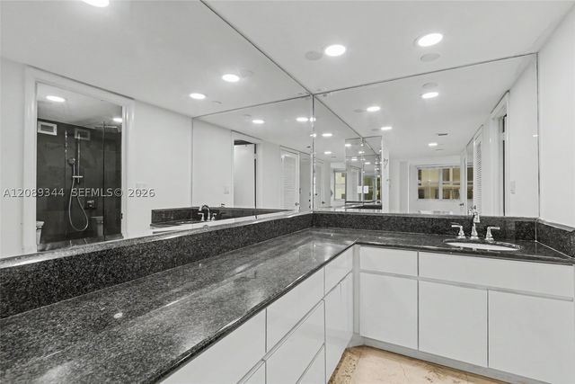 6039 Collins Ave 407, Miami Beach, FL 33140