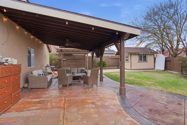 1232 Woodduck Ct, Newman, CA 95360