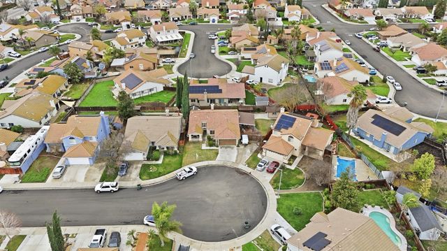 1232 Woodduck Ct, Newman, CA 95360