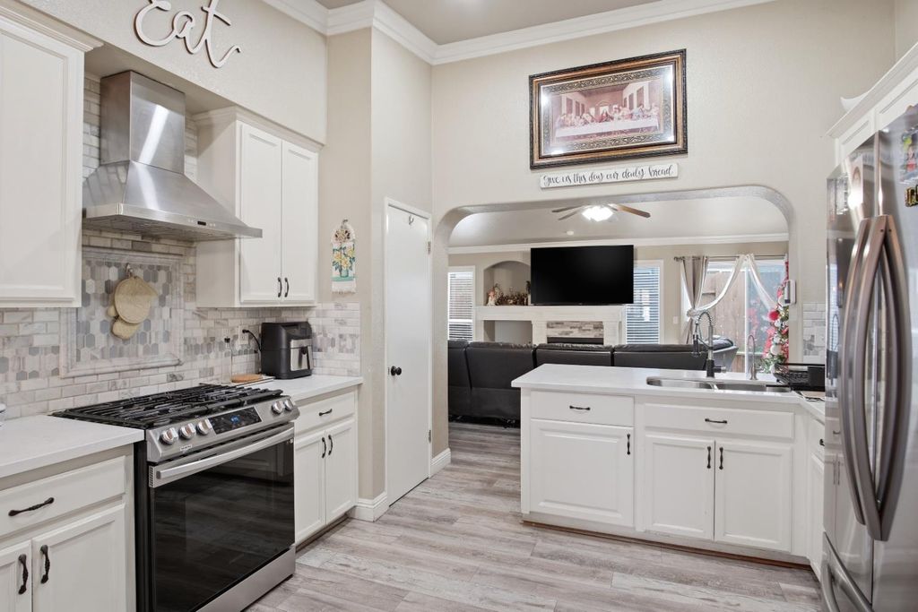 1232 Woodduck Ct, Newman, CA 95360