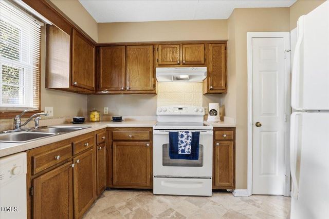 8332 Mcguire Drive, Raleigh, NC 27616